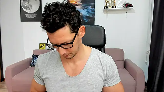 BrutusK08 – Live XXX-chat