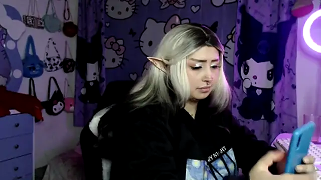 lussyevans24 Live XXX-Chat