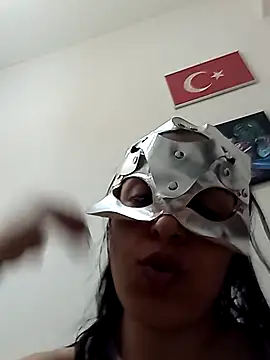 AlevsizのライブXXXチャット