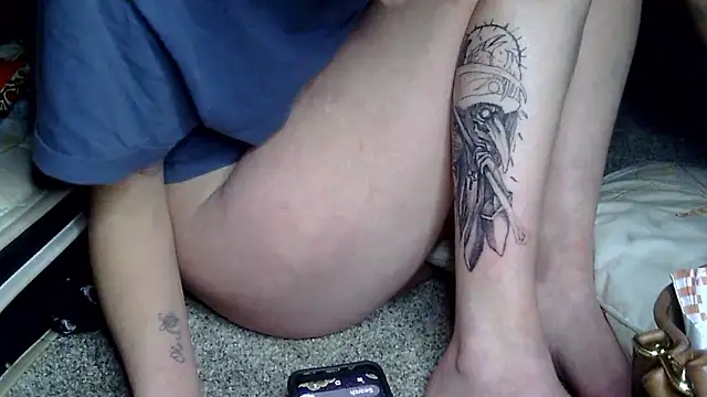 dreadredtedd webkamerás műsora