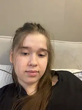 HornyGirlH's Live XXX Chat