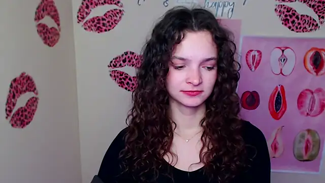 _SusieSu_'s Live XXX Chat