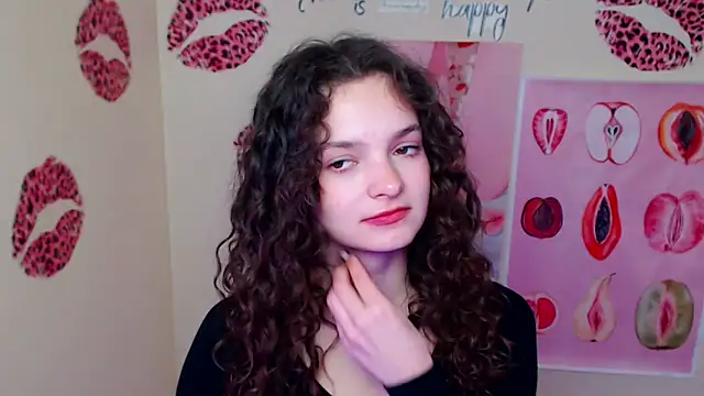 _SusieSu_'s Live XXX Chat