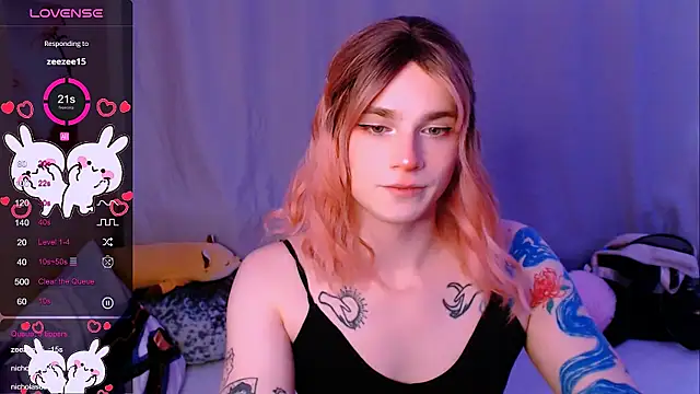 Alice_Hells Adlı Modelin Canlı XXX Sohbeti