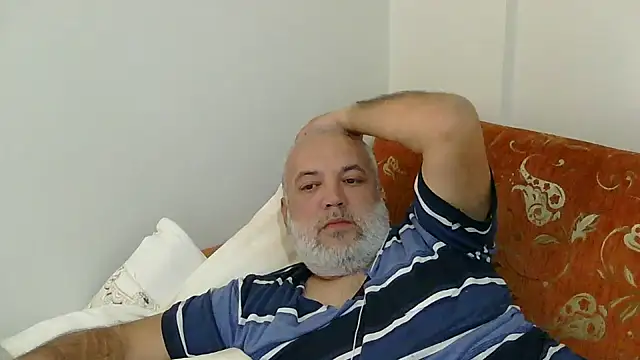 husoizmir's Live XXX Chat