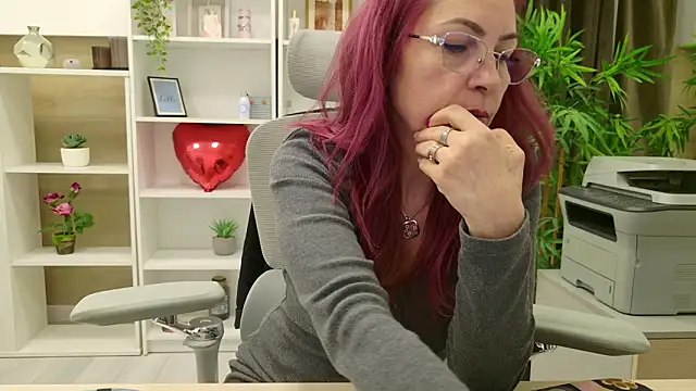 DirtyMature's Webcam Show