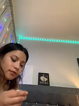 3littleschoolteensのウェブカメラショー