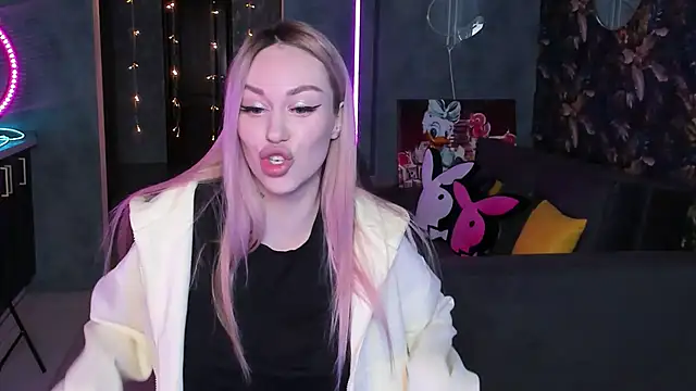 Blckmirrorr's Live XXX Chat