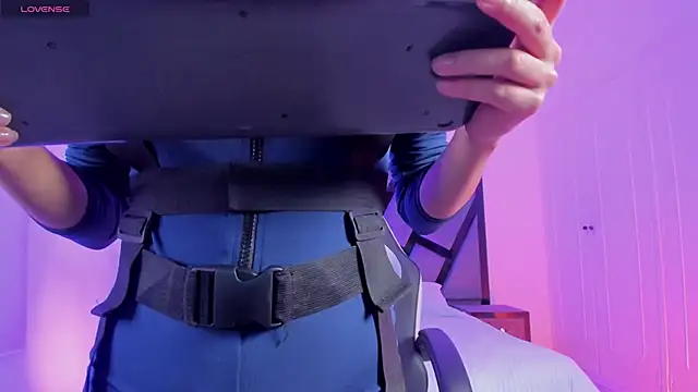 Agathaargent_ Chat XXX in diretta