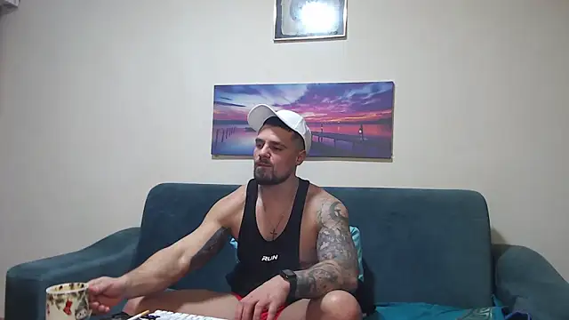 Tiberius_hunk's Live XXX Chat