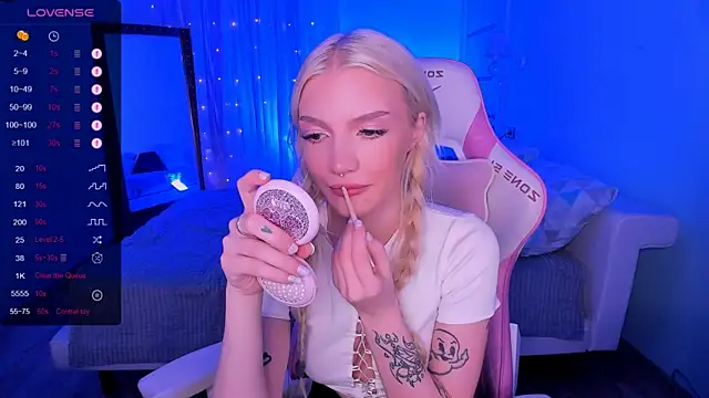 AnyaTaylor_'s Live XXX Chat