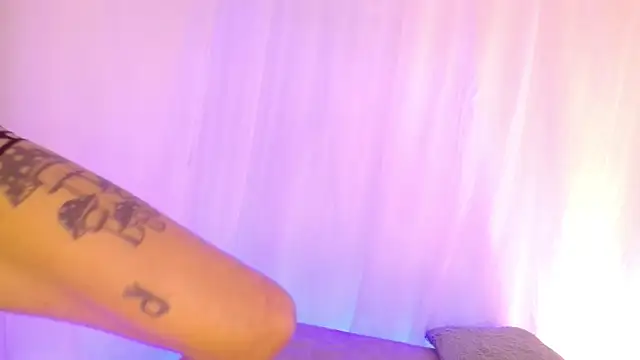 Aurora_ath Adlı Modelin Canlı XXX Sohbeti