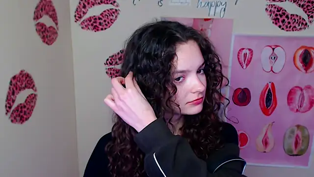 _SusieSu_'s Live XXX Chat