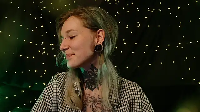 Littlespacemouse Chat XXX live