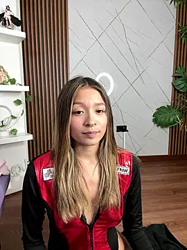 Victoria_Adams14: онлайн-секс-чат