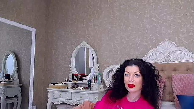 دردشة NataliaRed الجنسية المباشرة