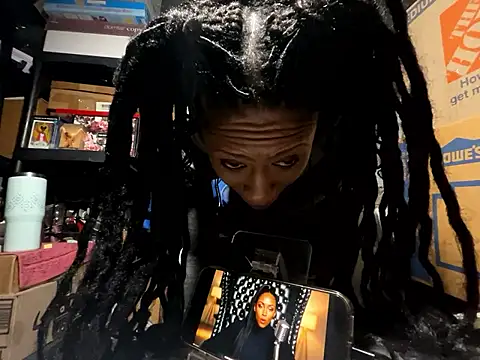 wynterheat: онлайн-секс-чат