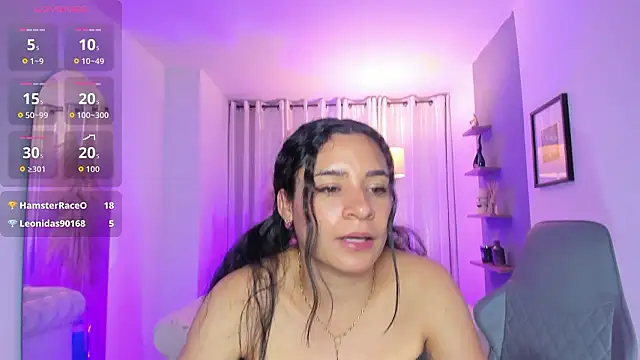 Živý XXX chat hanna_mils