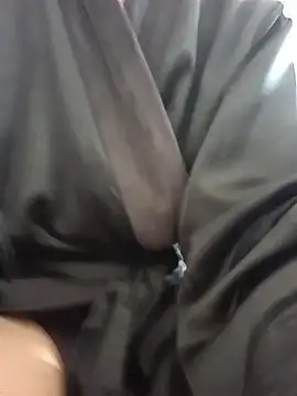 lucamila2903: онлайн-секс-чат