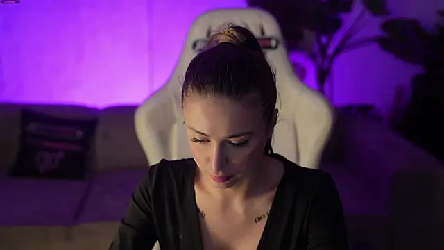 Czat XXX na żywo – Luna_secretgirl