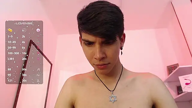 David_925_ Live XXX Chat