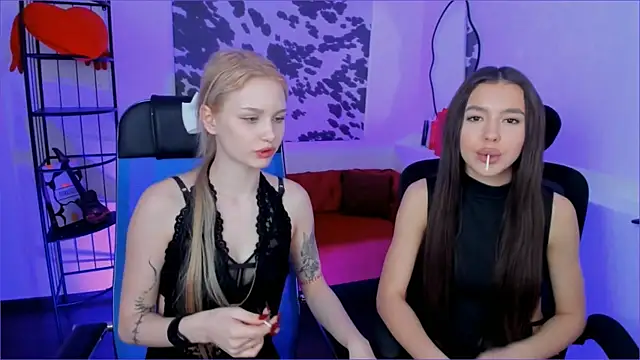 IndigoFae Adlı Modelin Canlı XXX Sohbeti