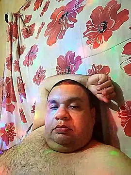 MCDg2025 élő XXX-chatje