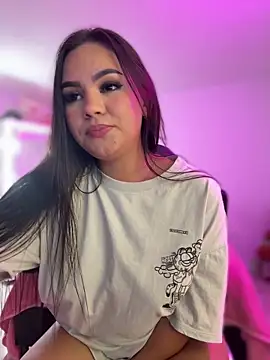 amber_white15 Chat XXX live