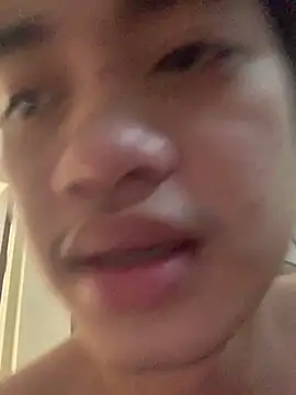 Urloverhardcock Adlı Modelin Canlı XXX Sohbeti