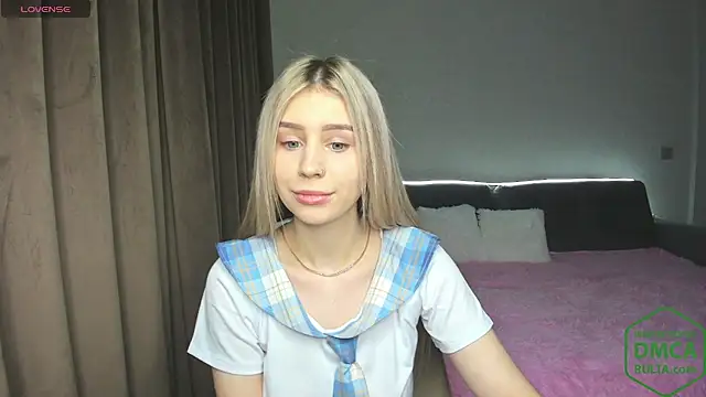 Olivia1Taylor1: онлайн-секс-чат