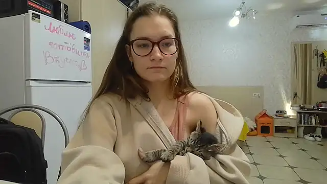 Sarahseidi Chat XXX live