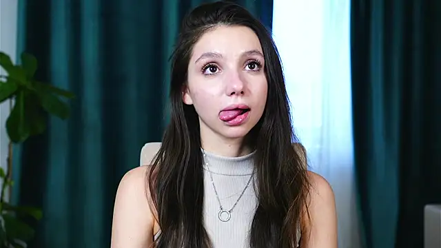 ZanaBreland's Live XXX Chat