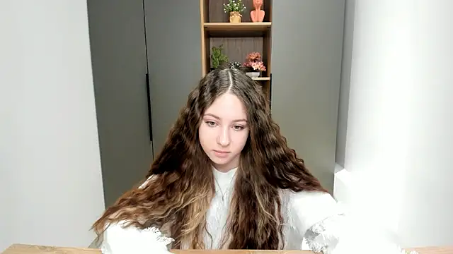 NakeshaPogar's Live XXX Chat