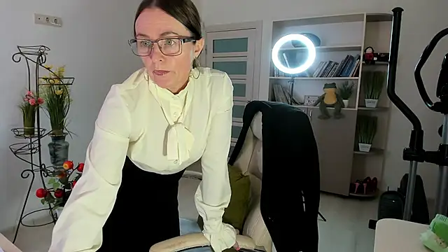 Vika73 Live XXX Chat