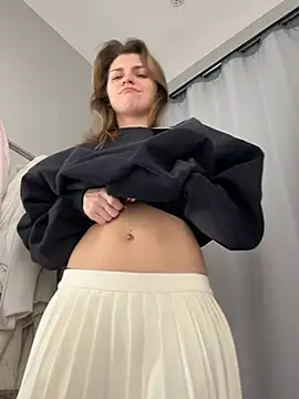 ValenciaShock: онлайн-секс-чат