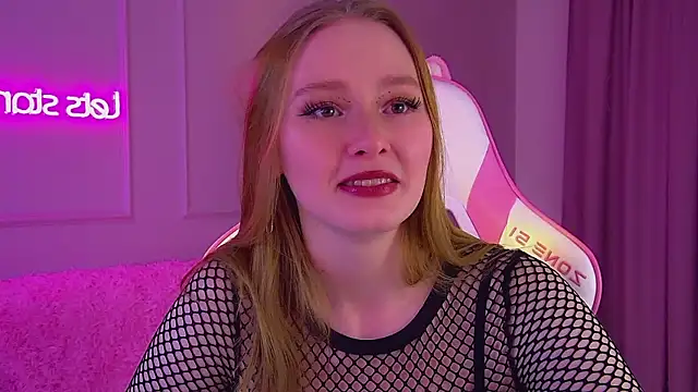 AgataFoxley's Live XXX Chat