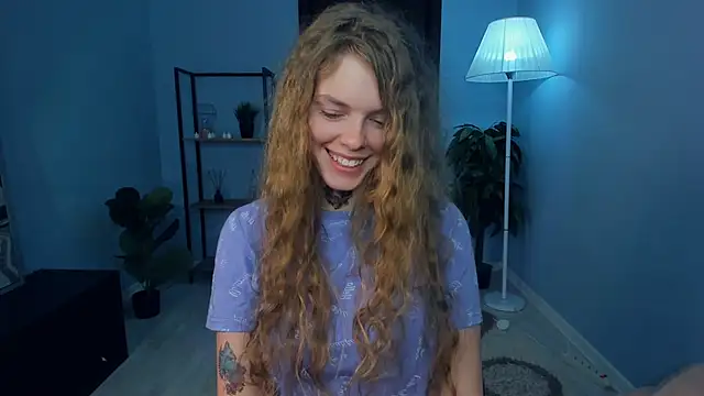 XXX chat uživo modela RayaNenlia