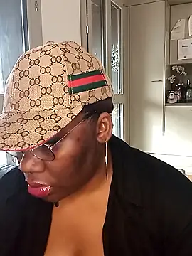 NYRIELLE's Live XXX Chat