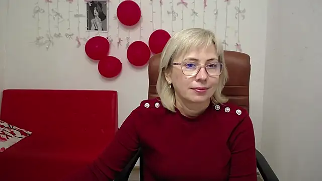 LaurenWishy 即時 XXX 聊天