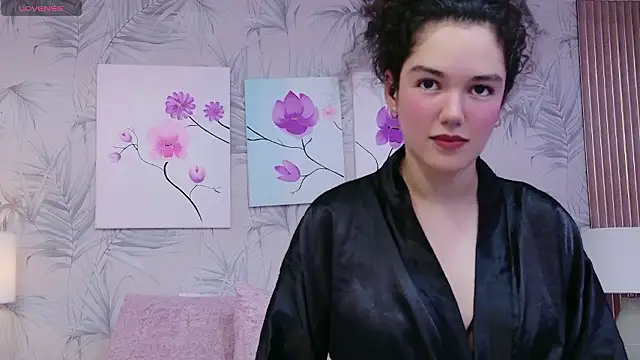 RoxanaAngel's Live XXX Chat