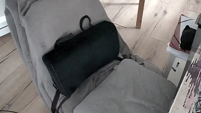 Živý XXX chat CeriseLapine