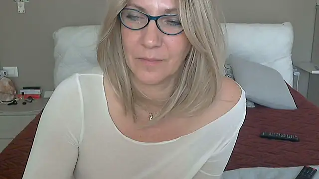 -K--'s Live XXX Chat