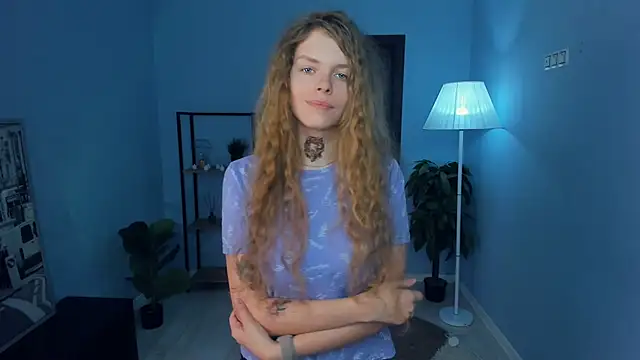 RayaNenlia – Naživo XXX chat