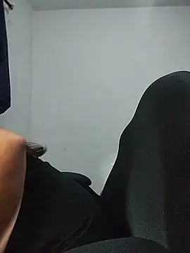 LucyDiamonds1 – webcam-show