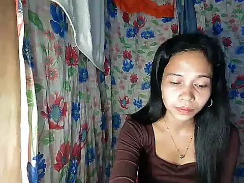 PinaySkinnyGirl – Naživo XXX chat