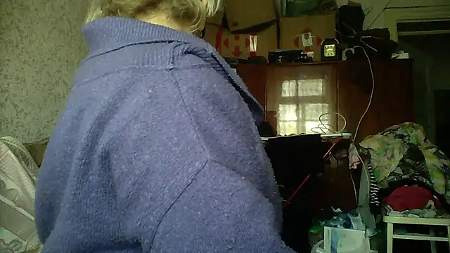 Show modela Mayya4321 na web-kameri