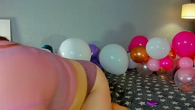 EthalCarlsqq's Live XXX Chat