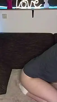 Milla4you_ webkamerás műsora