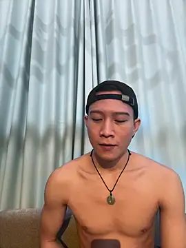 Вебкам-шоу CNYASTUR