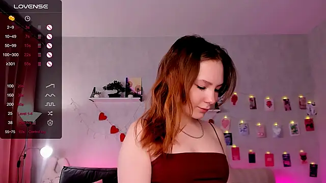 LanaBlu_'s Live XXX Chat